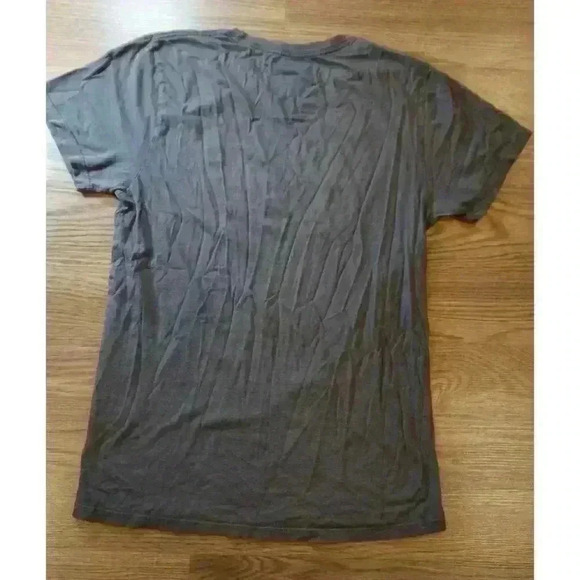 Embrace by Dedicated T-shirt Stockholm Polaroid Video VHS Retro Crew Neck, M - Picture 9 of 16